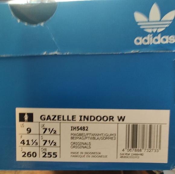 Adidas Gazelle Beige Sneakers - Picture 5 of 6